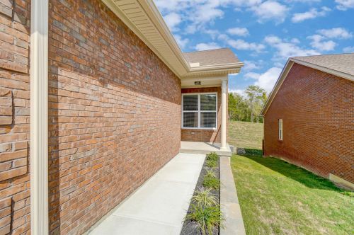 1976 Williamscreek Way, Covington, KY 41017-2560