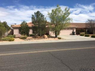 872 Country Club Dr, Kingman, AZ 86401-3903