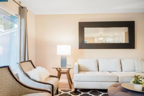 158 Holiday Hills Dr, Pacheco CA  94553-4212 exterior