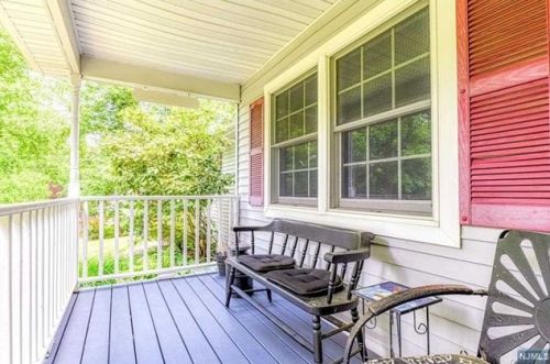 70 Iron Mountain Rd, Warwick NY  10990-3307 exterior