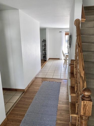 2947 Painted Trail Ct, Green Bay, WI 54313-4320