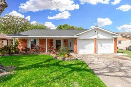 2506 20th Ave, Texas City, TX 77590-4808