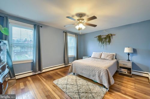 605 Pearl St, Lancaster PA  17603-5009 exterior