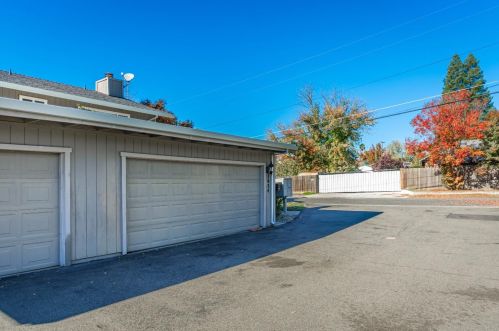 7434 Ranch Ave, Citrus Heights CA  95610-7462 exterior