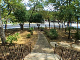 905 Lbj Dr, San Marcos TX  78666-3634 exterior