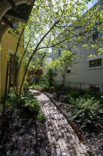 910 Russell St, Covington KY  41011-1427 exterior