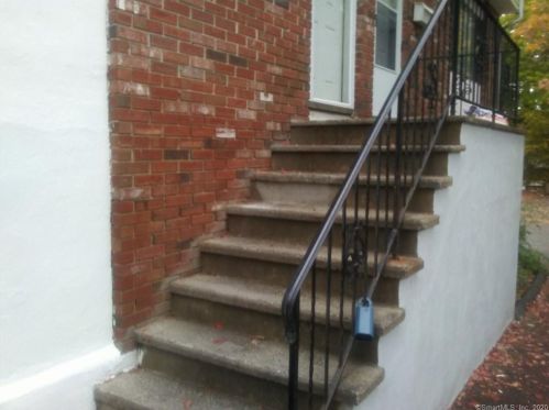 444 Courtland Ave, Stamford, CT 06906-1803