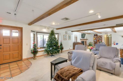 7125 Paradise Dr, Scottsdale AZ 85254-4735 exterior