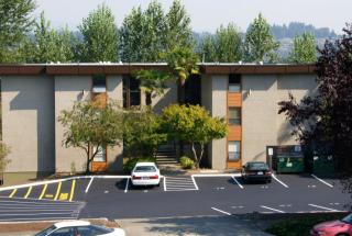 400 Taylor Ave, Seattle WA  98057-3466 exterior