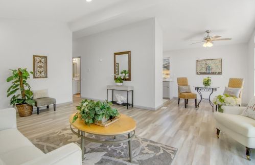 142 M St, Rio Linda CA  95673-2135 exterior