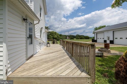 1654 Readus Rd, Edinburg VA  22824-2935 exterior