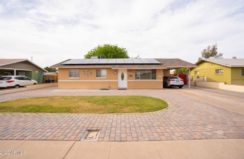 700 Carla Vista Dr, Chandler, AZ 85225-4796