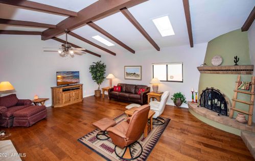 15603 Thistle Dr, Scottsdale AZ 85268-4348 exterior