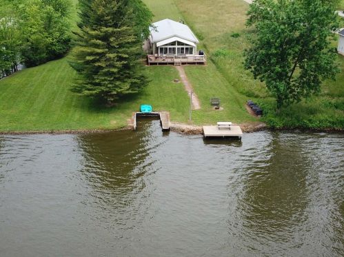 564 Waynoka Dr, Sardinia OH  45171-9756 exterior