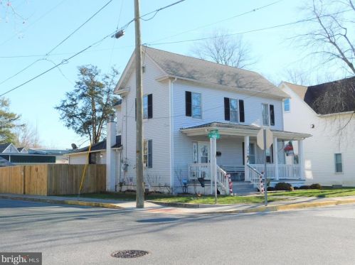 306 2nd St, Delmar, DE 19940-1147