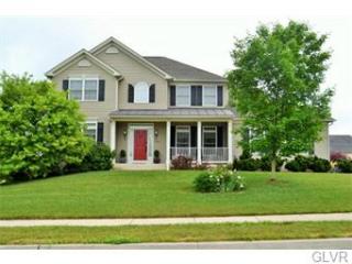 2311 Esquire Dr, Easton, PA 18045-6108