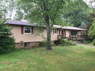 7717 Crestland Rd, Knoxville, TN 37938-4428