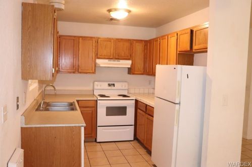 1697 Richardo Ave, Bullhead City, AZ 86442-8081