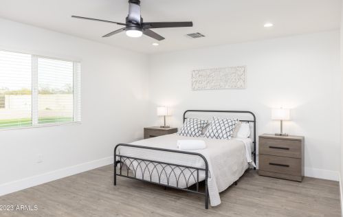 7702 Davenport Dr, Scottsdale AZ 85260-4375 exterior