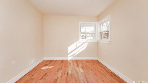 144-41 180th St, Jamaica, NY 11434-4738