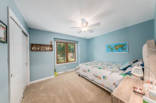 1908 81, Milwaukee WI 53213-2126 exterior