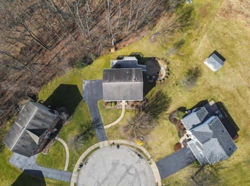 915 Fairfield Ln, Mc Donald PA  15057-2391 exterior