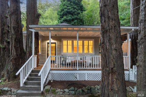 207 Madrone Ave, Larkspur CA  94939-2114 exterior