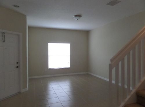 322 Lake Monterey Cir, Boynton Beach, FL 33426-8444