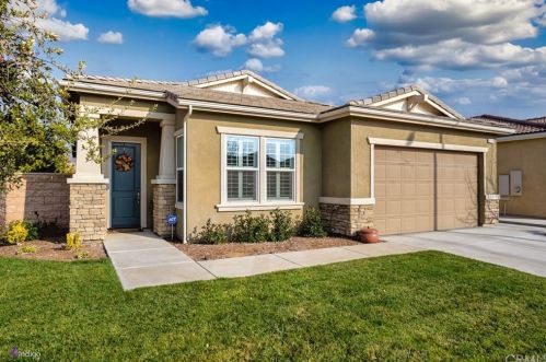 6019 Dubois Pl, Bakersfield CA  93306-7590 exterior