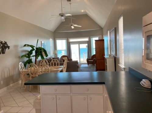 120 Gorrie Dr, Saint George Island FL  32328-2411 exterior