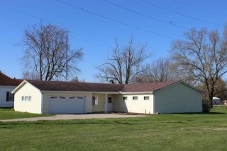 1003 Jefferson St, Converse IN  46919-9663 exterior