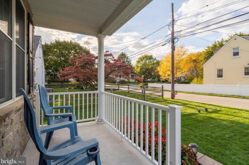 450 Coates Ln, Norristown, PA 19406-2515