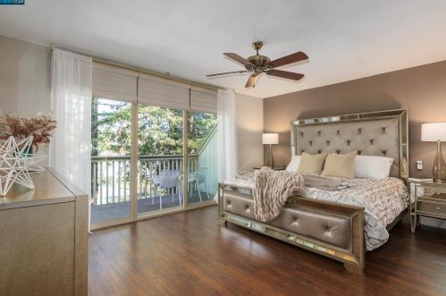 5213 Springdale Ave, Pleasanton CA 94588-3644 exterior