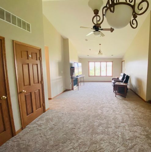11191 Vermont Cir, Crown Point IN  46307-8058 exterior