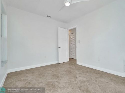 212 2nd Ct, Dania Beach FL  33004-4813 exterior