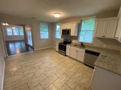 817 Mulkey St, Fort Worth TX  76104-6546 exterior