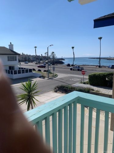 265 Hollywood Blvd, Oxnard CA 93035-4420 exterior