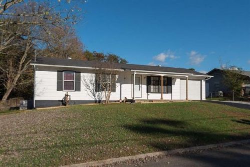 6309 Shaftsbury Dr, Knoxville, TN 37921-3835