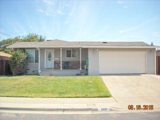 1109 13th St, Antioch, CA 94509-2035
