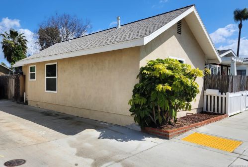 2868 Palm St, San Diego, CA 92104-4954