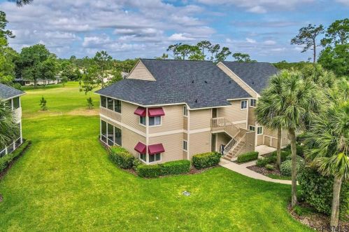 33 Magnolia Dr, Ormond Beach, FL 32174-9256