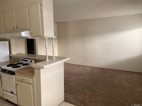 4212 10 St, Long Beach CA  90804-3906 exterior