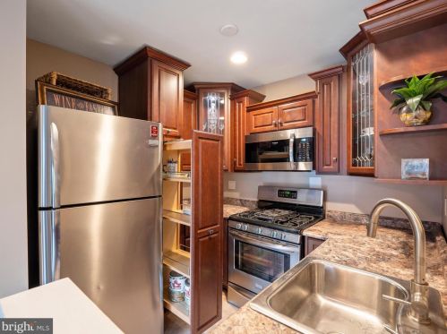 4274 Capitol St, Washington, DC 20019-4493