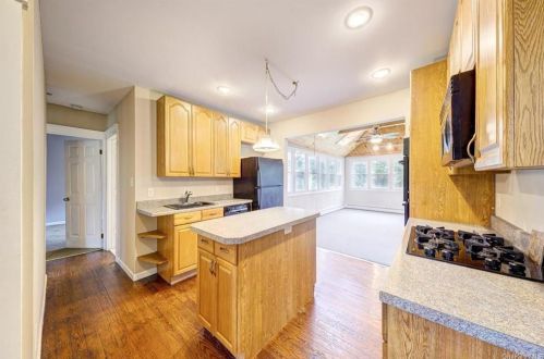 75 Sackett Lake Rd, Monticello NY  12701-4514 exterior