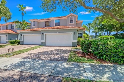 14944 Summit Place Cir, Naples, FL 34119-4102