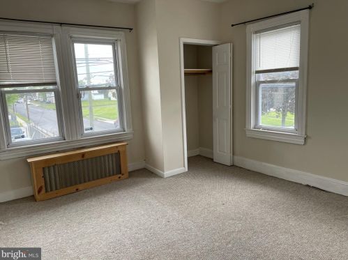 101 Patterson Ave, Trenton NJ  08610-4439 exterior