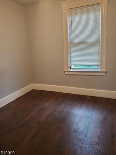 200 Myrtle Ave, Irvington NJ  07111-3305 exterior