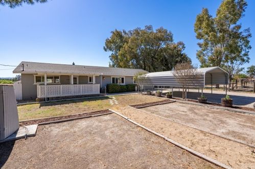 4855 Whispering Oak Way, Lake Nacimiento, CA 93446-9577