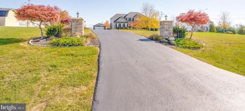786 Spruce Hill Way, Charles Town WV  25414-4486 exterior