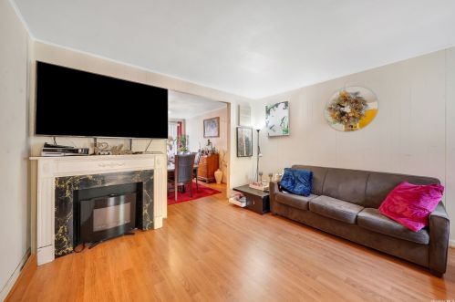 10738 110th St, Jamaica, NY 11419-2414
